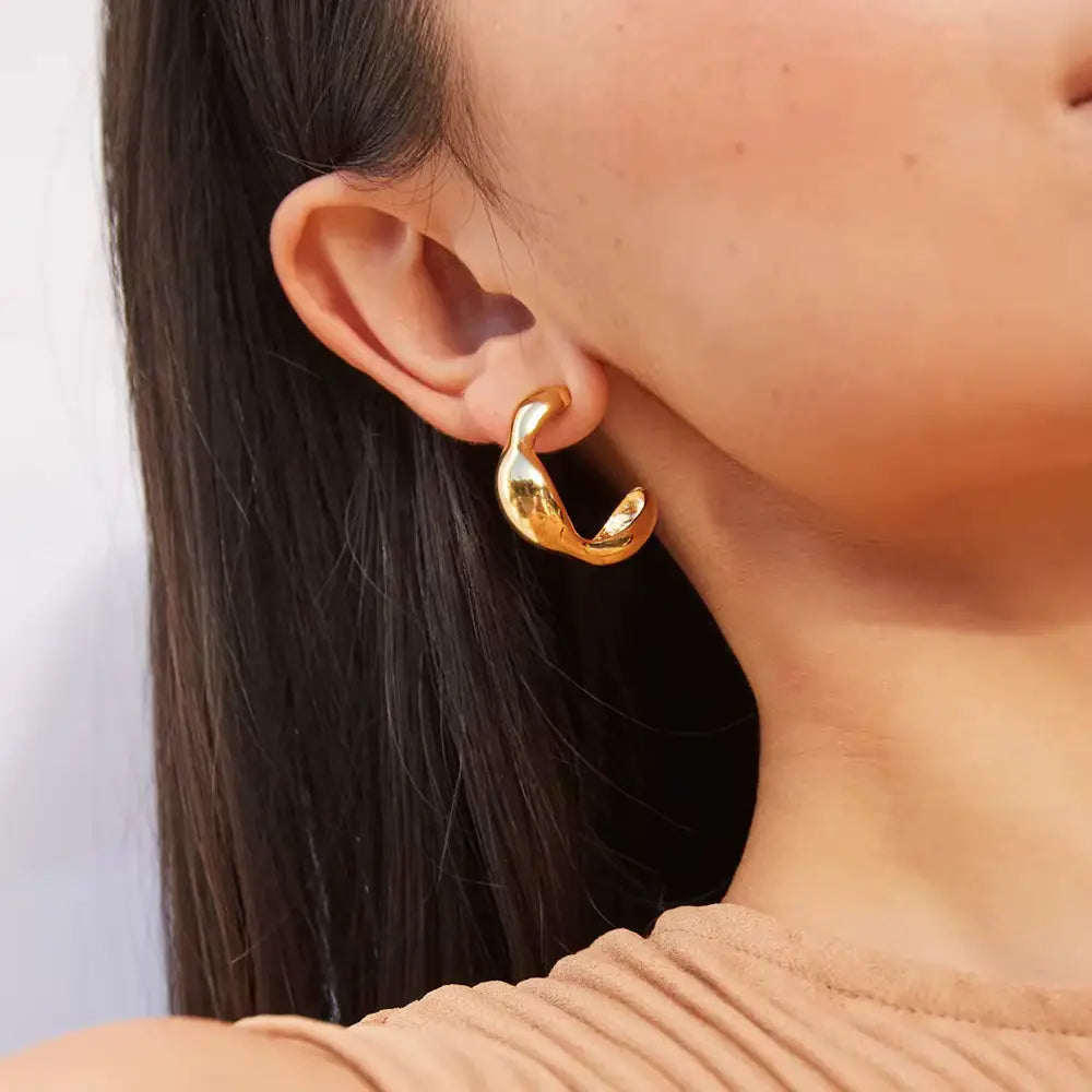Gold Vermeil Explained: Your Deep Dive into the Premium Plated Option