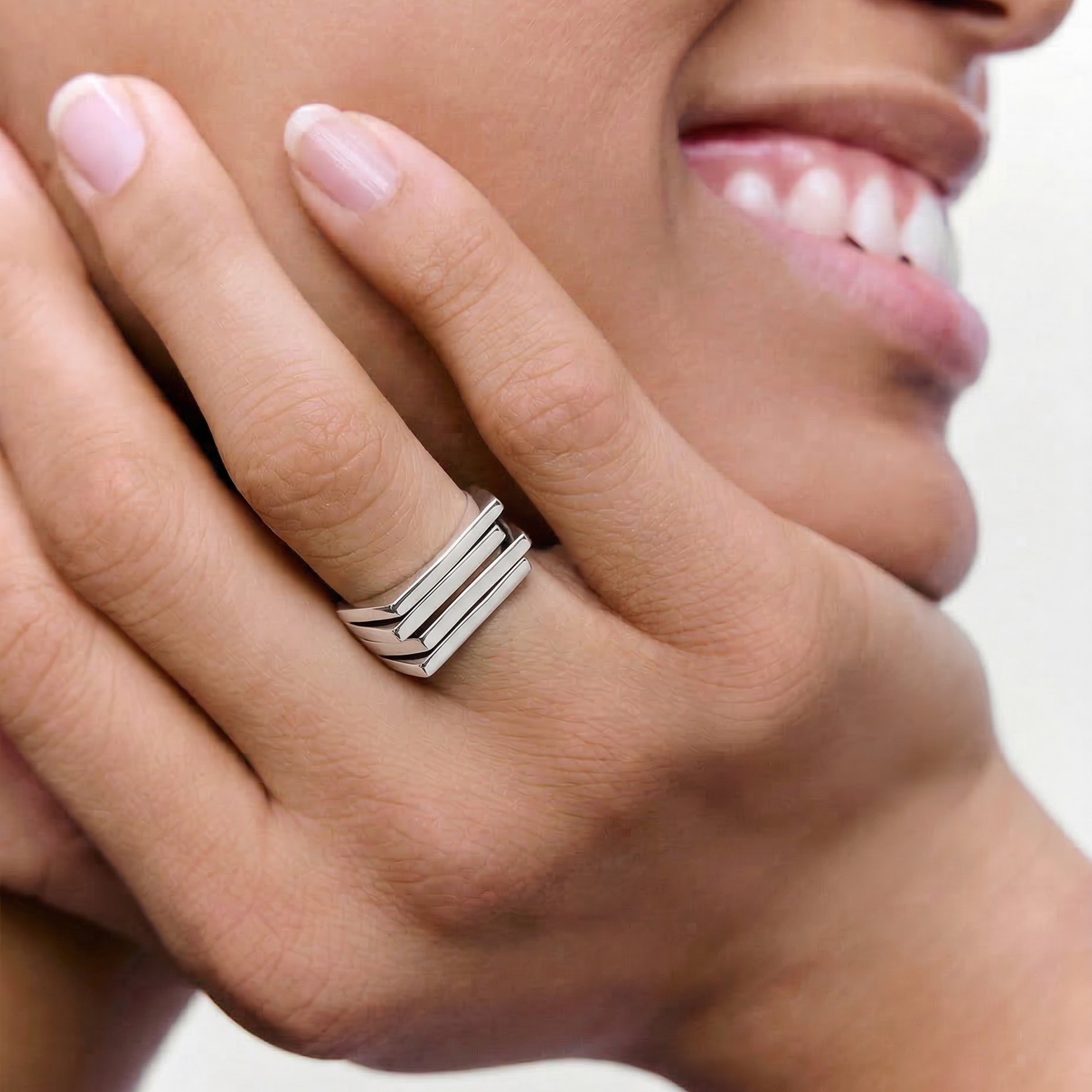 Statement Rings: How to Choose, Wear, and Stack Bold Rings