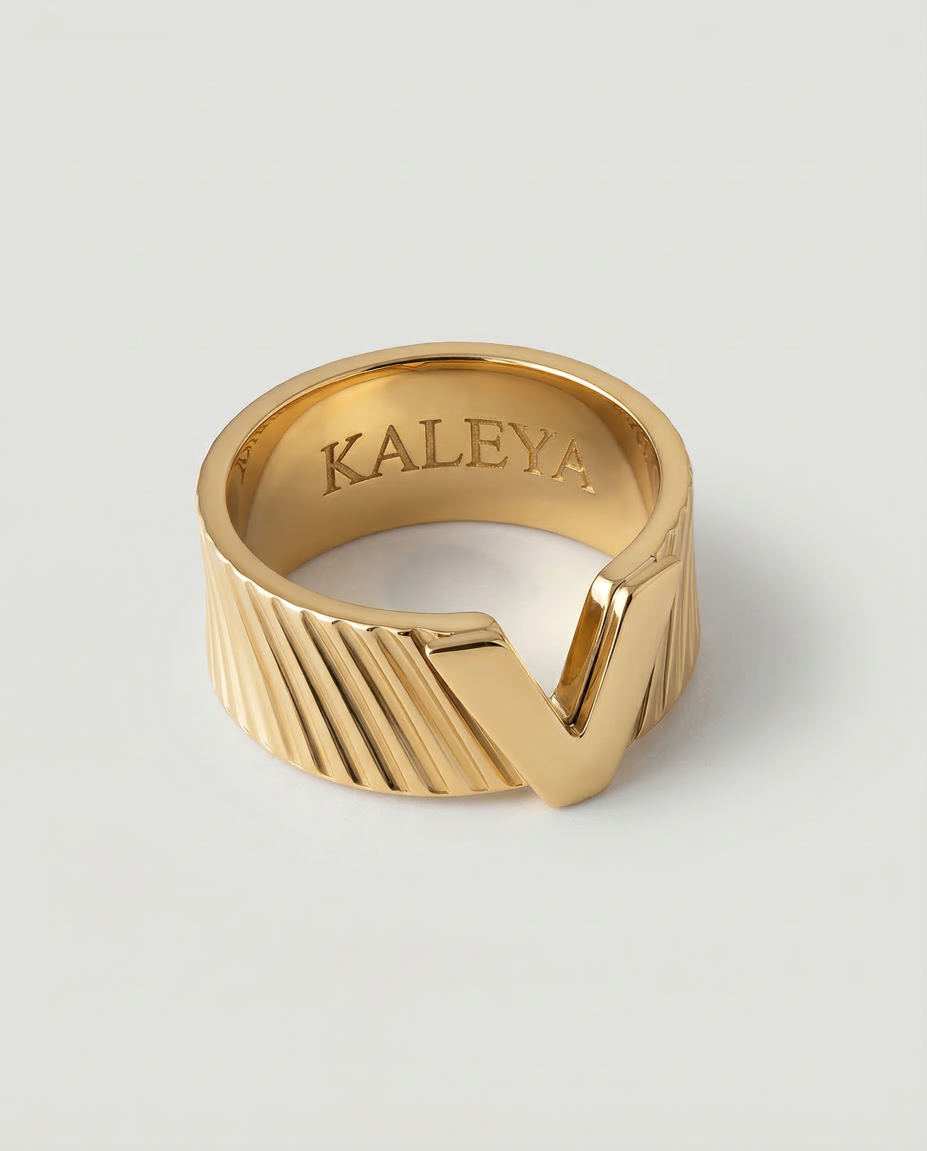 v shape gold plated ring